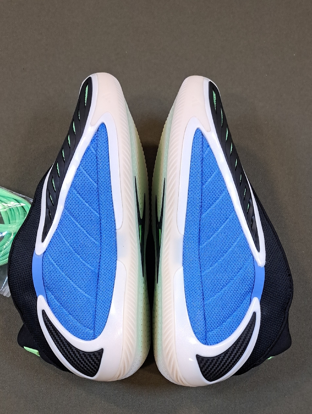 Anthony Edwards 2 Basketball Shoes - Color: Blue/Black/Green - Size: Kids 6.5 - Picture 6 of 10